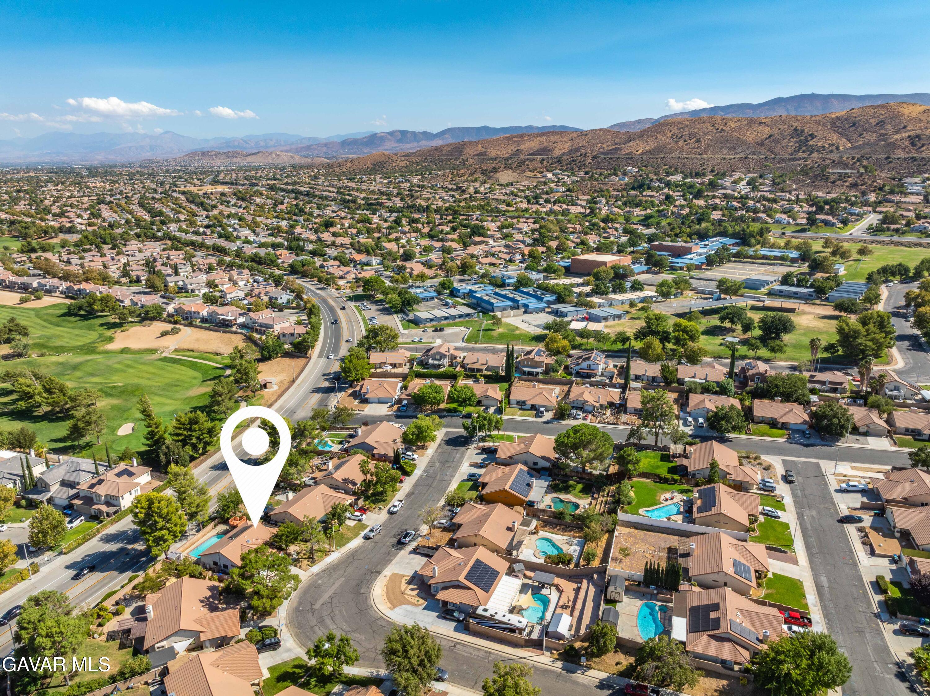 Palmdale, California 93551, United States, 4 Bedrooms Bedrooms, ,2 BathroomsBathrooms,Residential,Active,208990