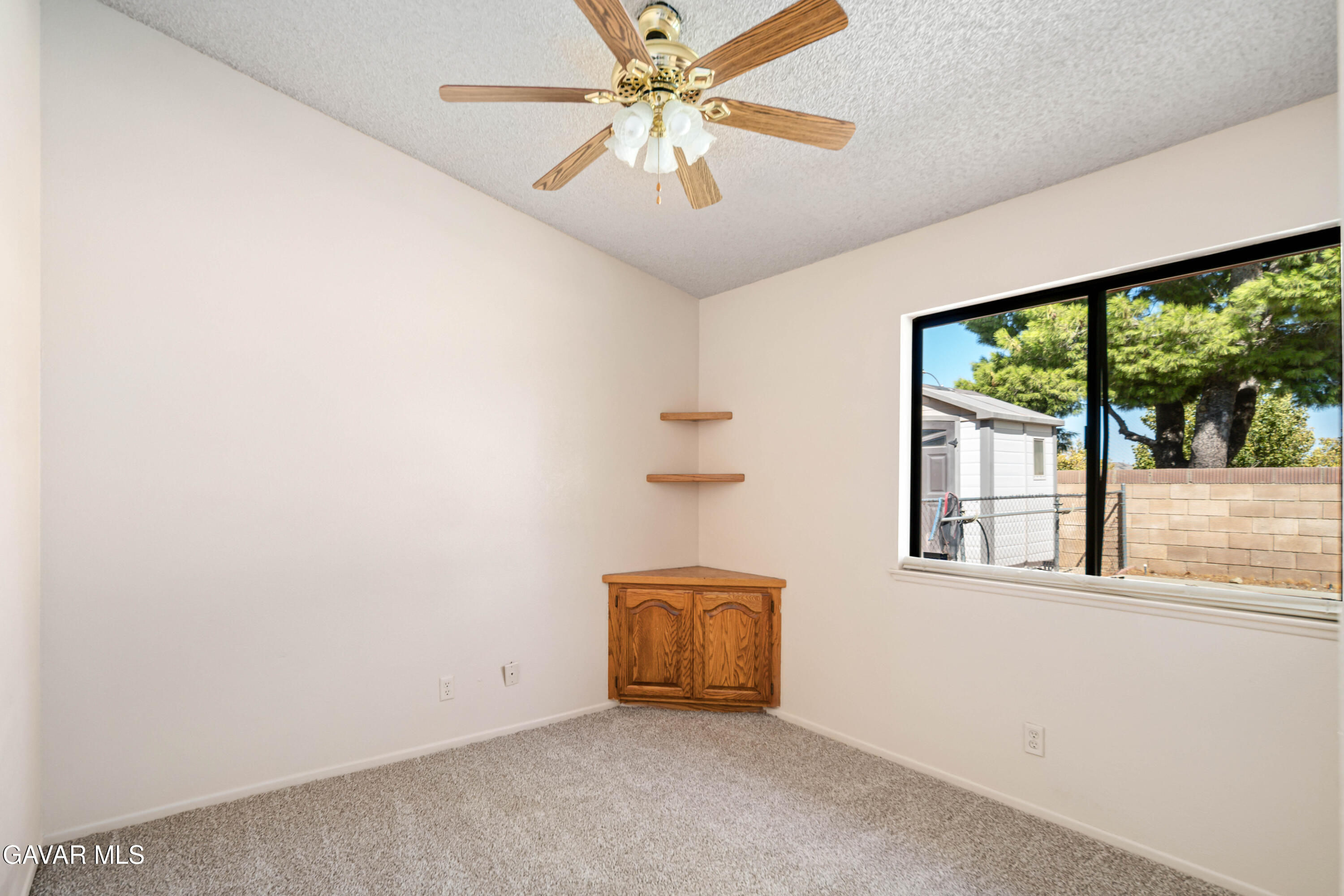 Palmdale, California 93551, United States, 4 Bedrooms Bedrooms, ,2 BathroomsBathrooms,Residential,Active,208990