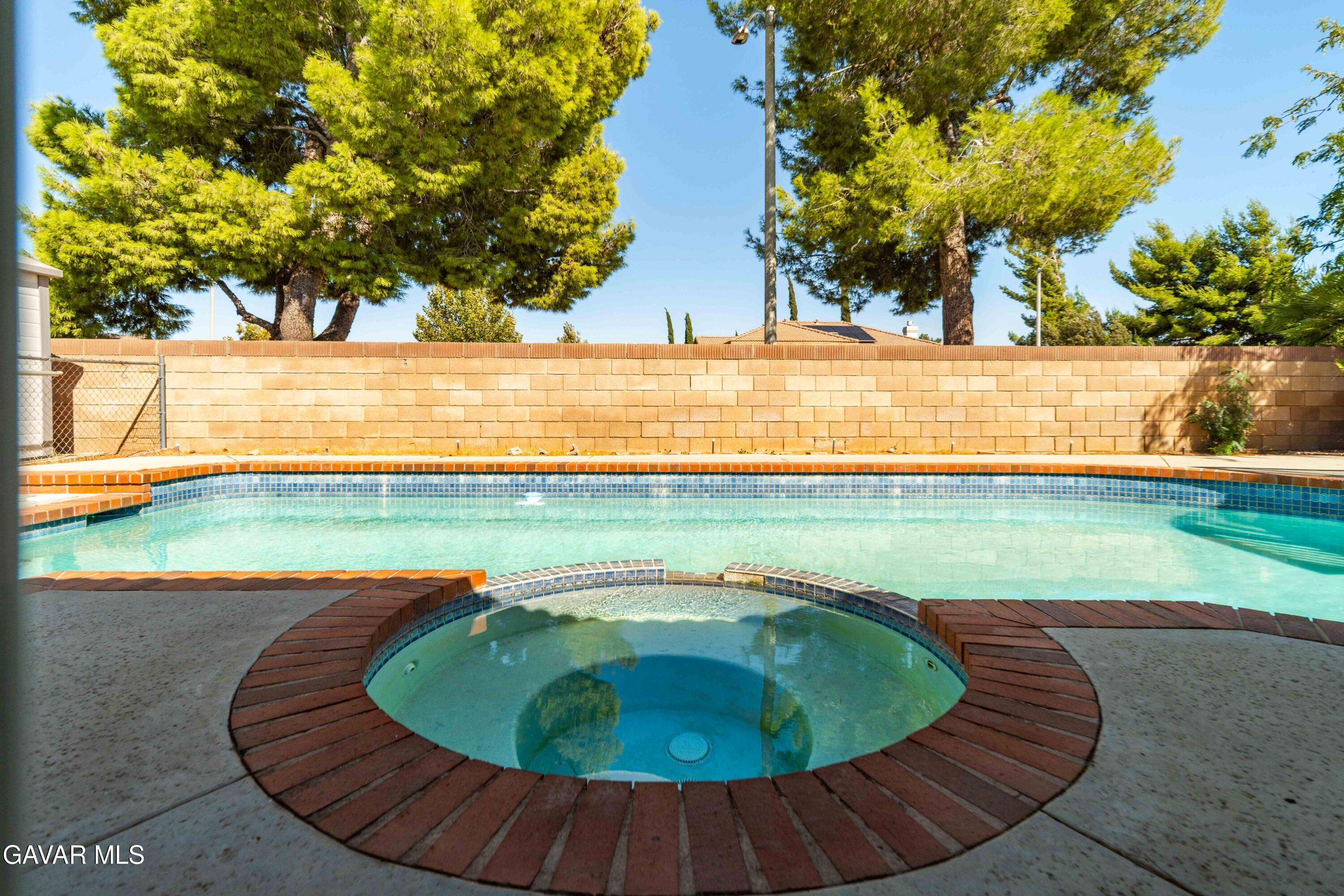 Palmdale, California 93551, United States, 4 Bedrooms Bedrooms, ,2 BathroomsBathrooms,Residential,Active,208990