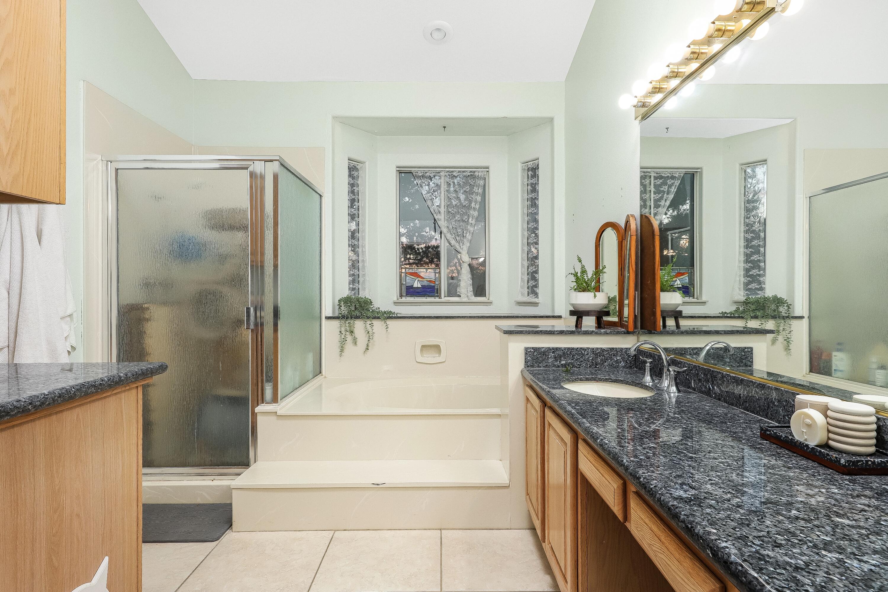 Lancaster, California 93536, United States, 3 Bedrooms Bedrooms, ,2 BathroomsBathrooms,Residential,Active,163073