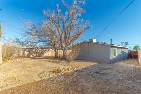 A home in Mojave