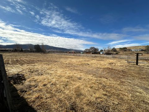 A home in Tehachapi