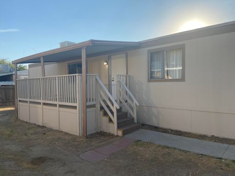 A home in Rosamond