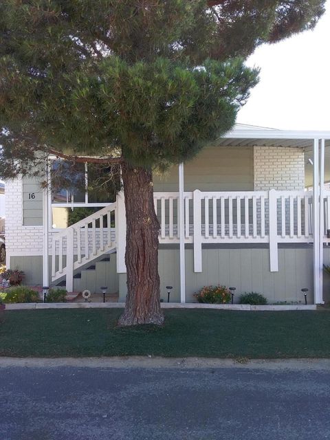 Mobile Home in Rosamond CA 3303 Sierra Hwy Highway.jpg