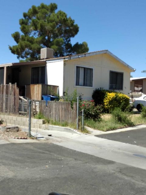 A home in Rosamond