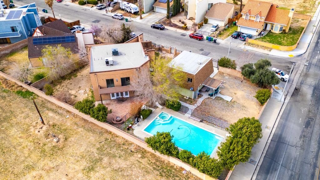 listing image 44
