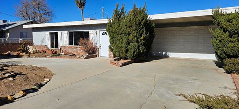 A home in Quartz Hill