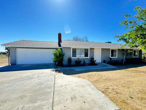 Single Family Residence in Lancaster CA 40506 159th Street East St.jpg