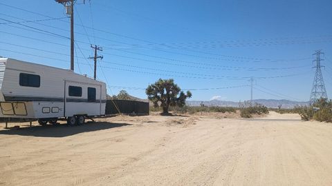 A home in Mojave