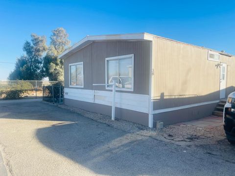 A home in Rosamond