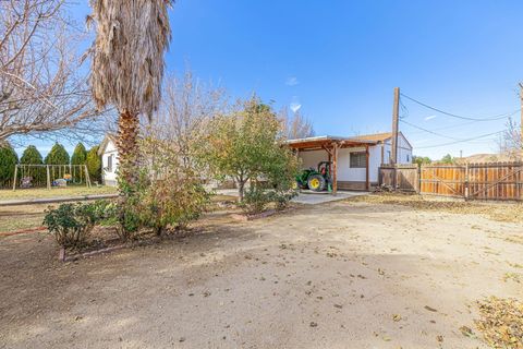 A home in Rosamond