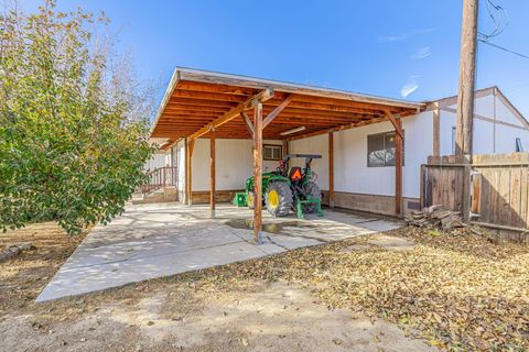 A home in Rosamond