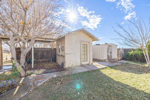 A home in Rosamond