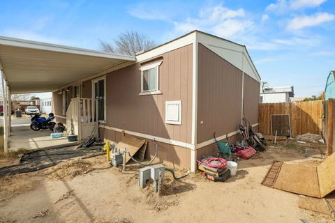 A home in Rosamond