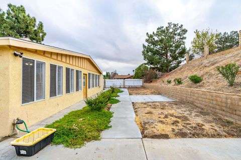 A home in Santa Clarita