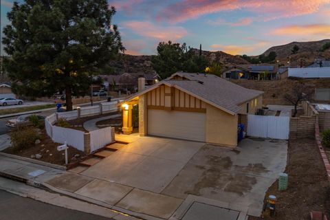 A home in Santa Clarita