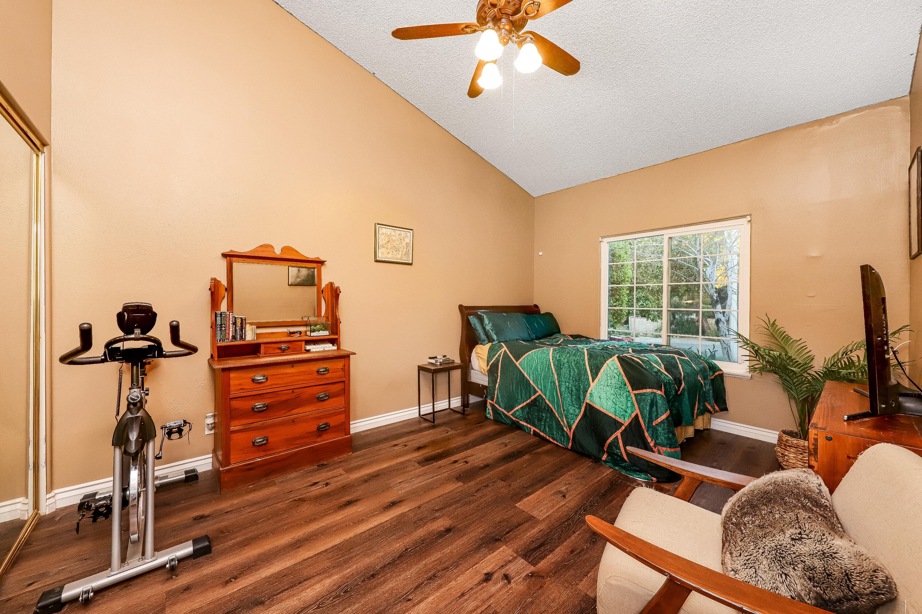 Lancaster, California 93536, United States, 3 Bedrooms Bedrooms, ,2 BathroomsBathrooms,Residential,Active,121661