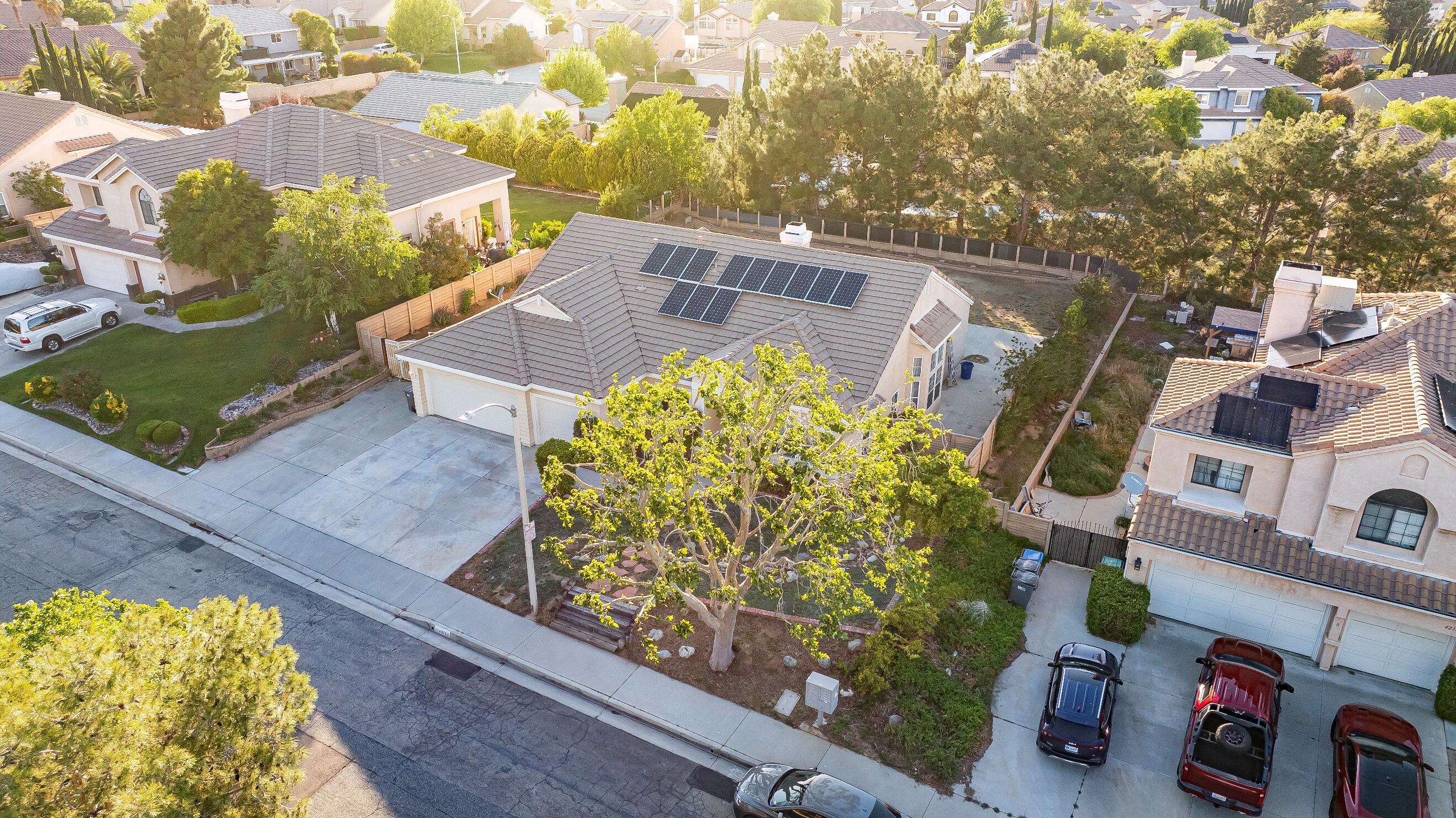 Lancaster, California 93536, United States, 3 Bedrooms Bedrooms, ,2 BathroomsBathrooms,Residential,Active,121661