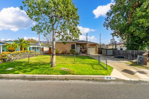 A home in Burbank