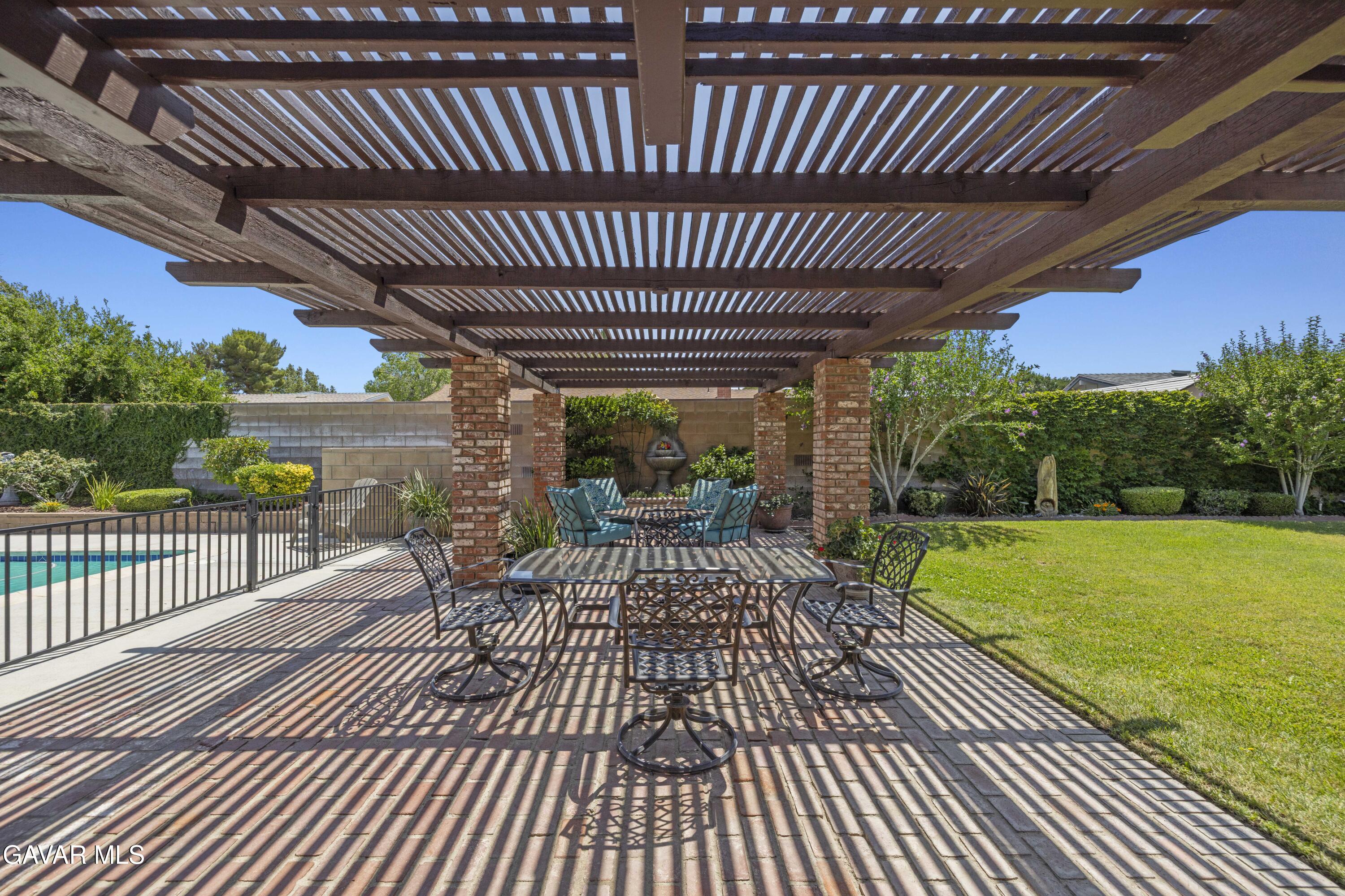 Lancaster, California 93536, United States, 4 Bedrooms Bedrooms, ,3 BathroomsBathrooms,Residential,Pending,160126