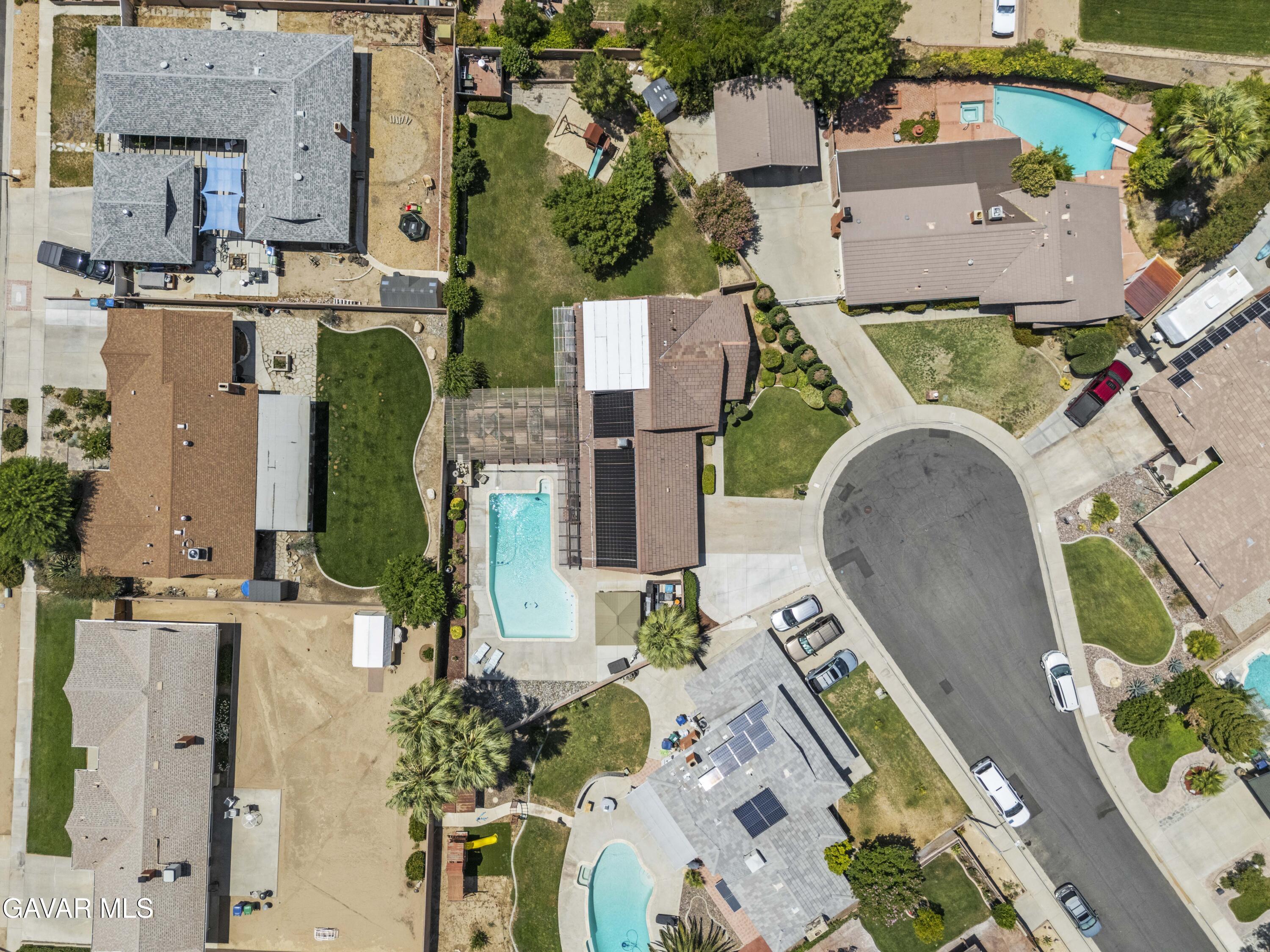 Lancaster, California 93536, United States, 4 Bedrooms Bedrooms, ,3 BathroomsBathrooms,Residential,Pending,160126