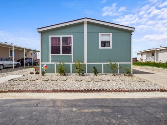 1550 20TH ST W SPC 14, ROSAMOND, CA 93560 - Image dee5132bd8d690d18b0d70eb7d1cbeaf/1066712561