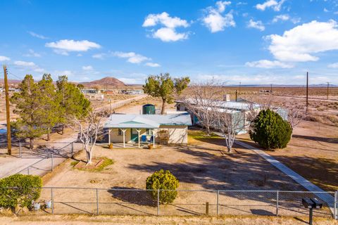 A home in Rosamond