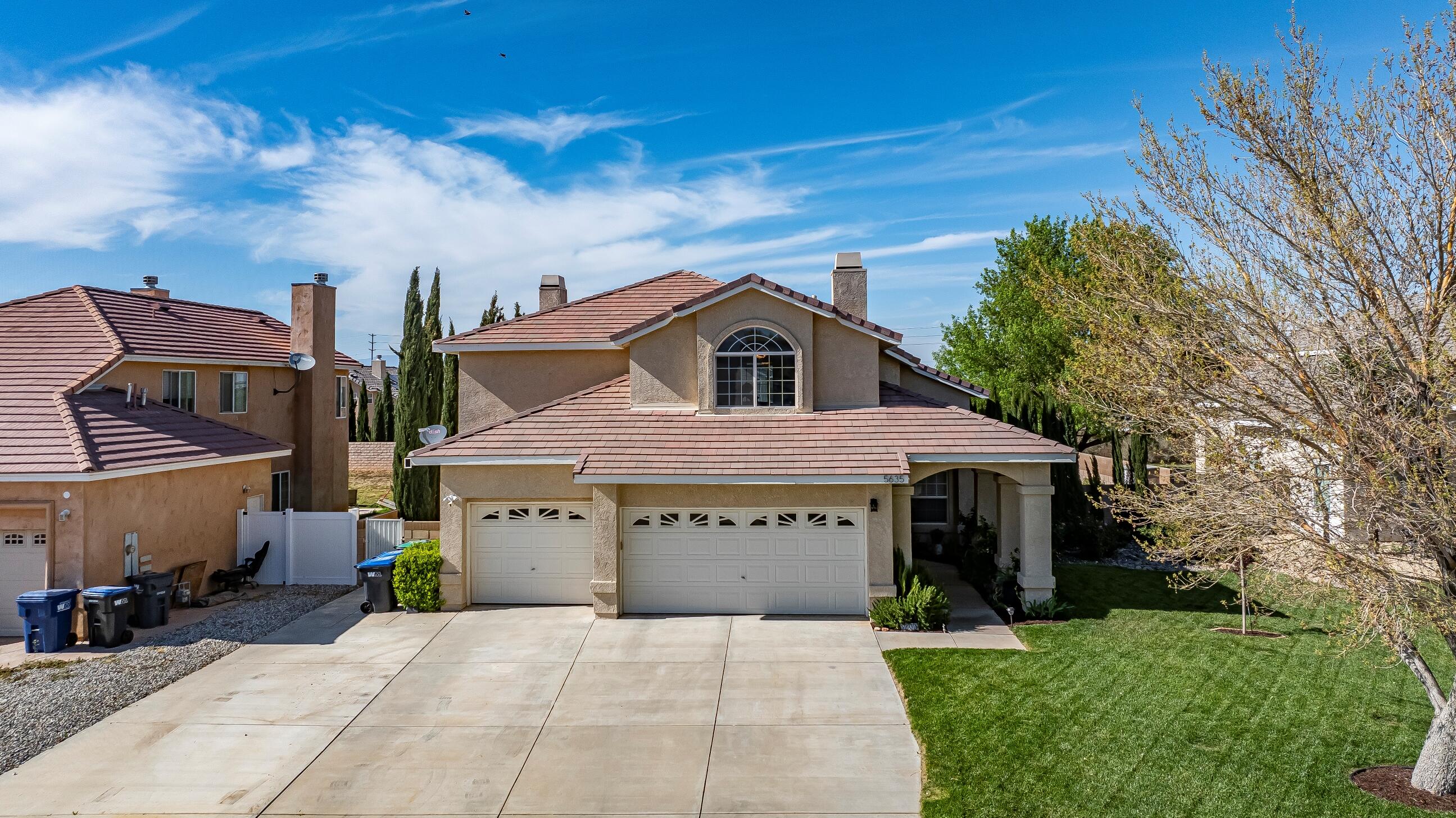 Lancaster, California 93536, United States, 5 Bedrooms Bedrooms, ,3 BathroomsBathrooms,Residential,Pending,111818