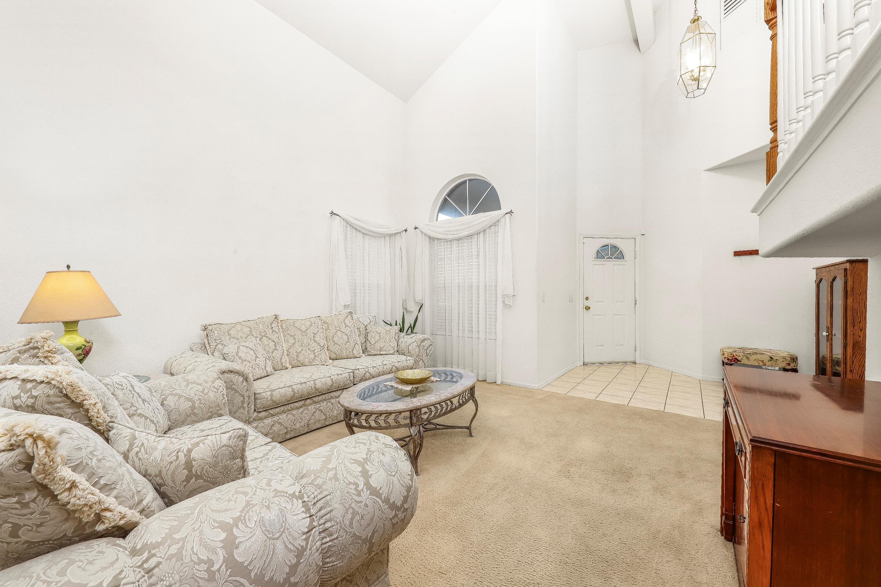 Lancaster, California 93536, United States, 5 Bedrooms Bedrooms, ,3 BathroomsBathrooms,Residential,Pending,111818