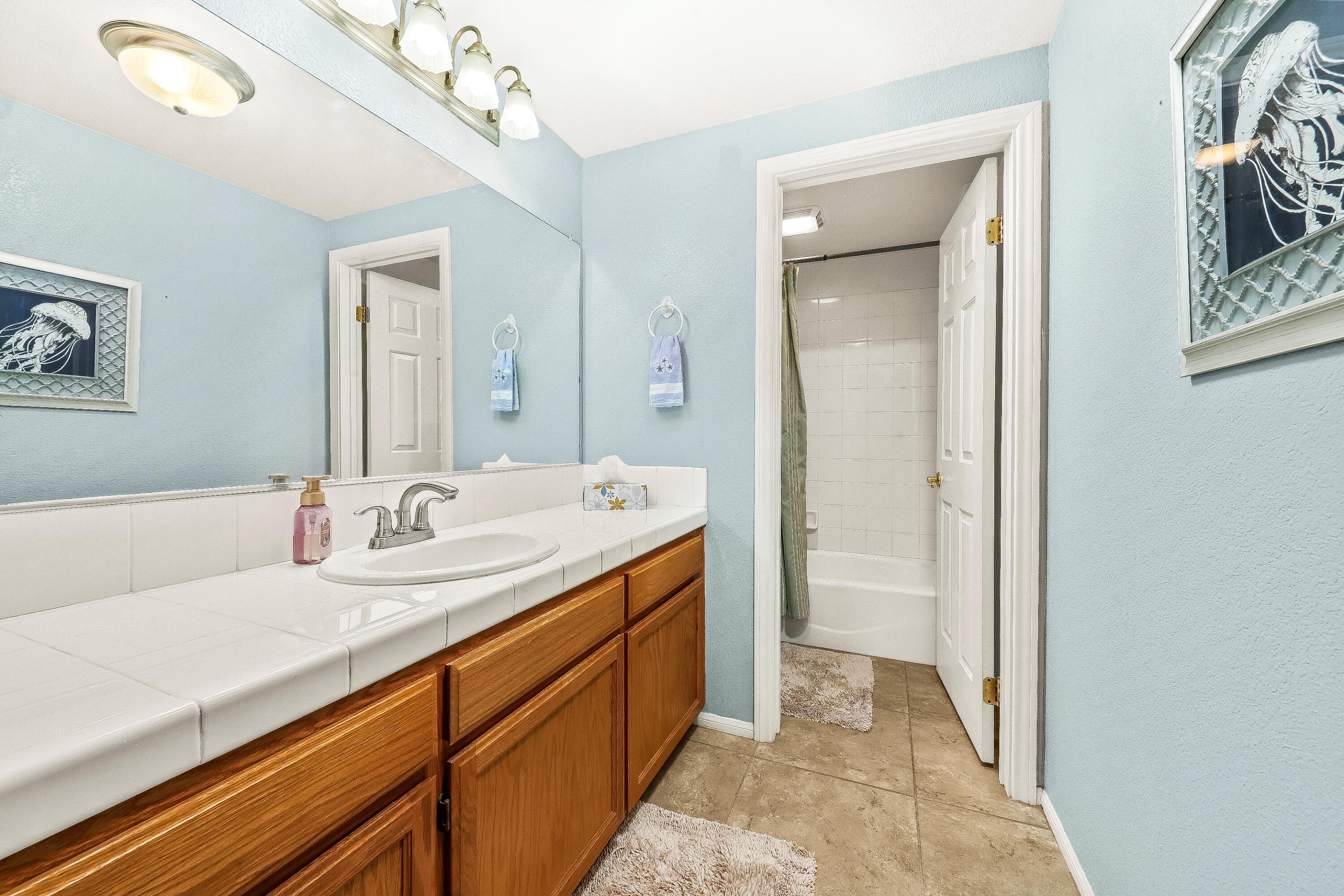 Lancaster, California 93536, United States, 5 Bedrooms Bedrooms, ,3 BathroomsBathrooms,Residential,Pending,111818