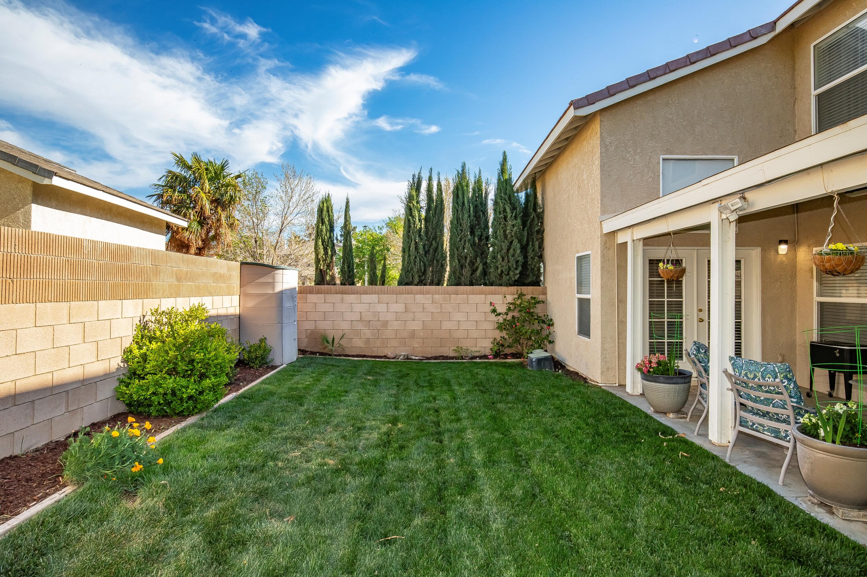 Lancaster, California 93536, United States, 5 Bedrooms Bedrooms, ,3 BathroomsBathrooms,Residential,Pending,111818