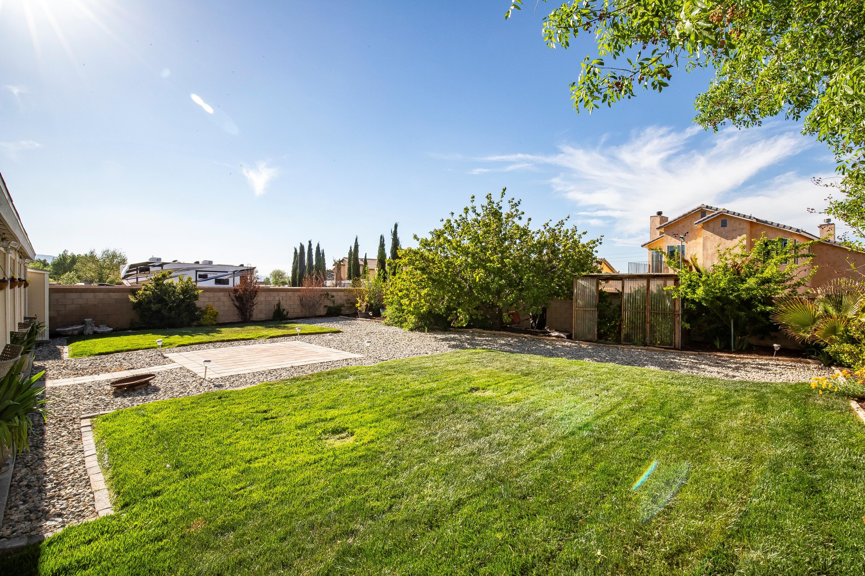 Lancaster, California 93536, United States, 5 Bedrooms Bedrooms, ,3 BathroomsBathrooms,Residential,Pending,111818