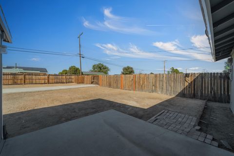 A home in California City