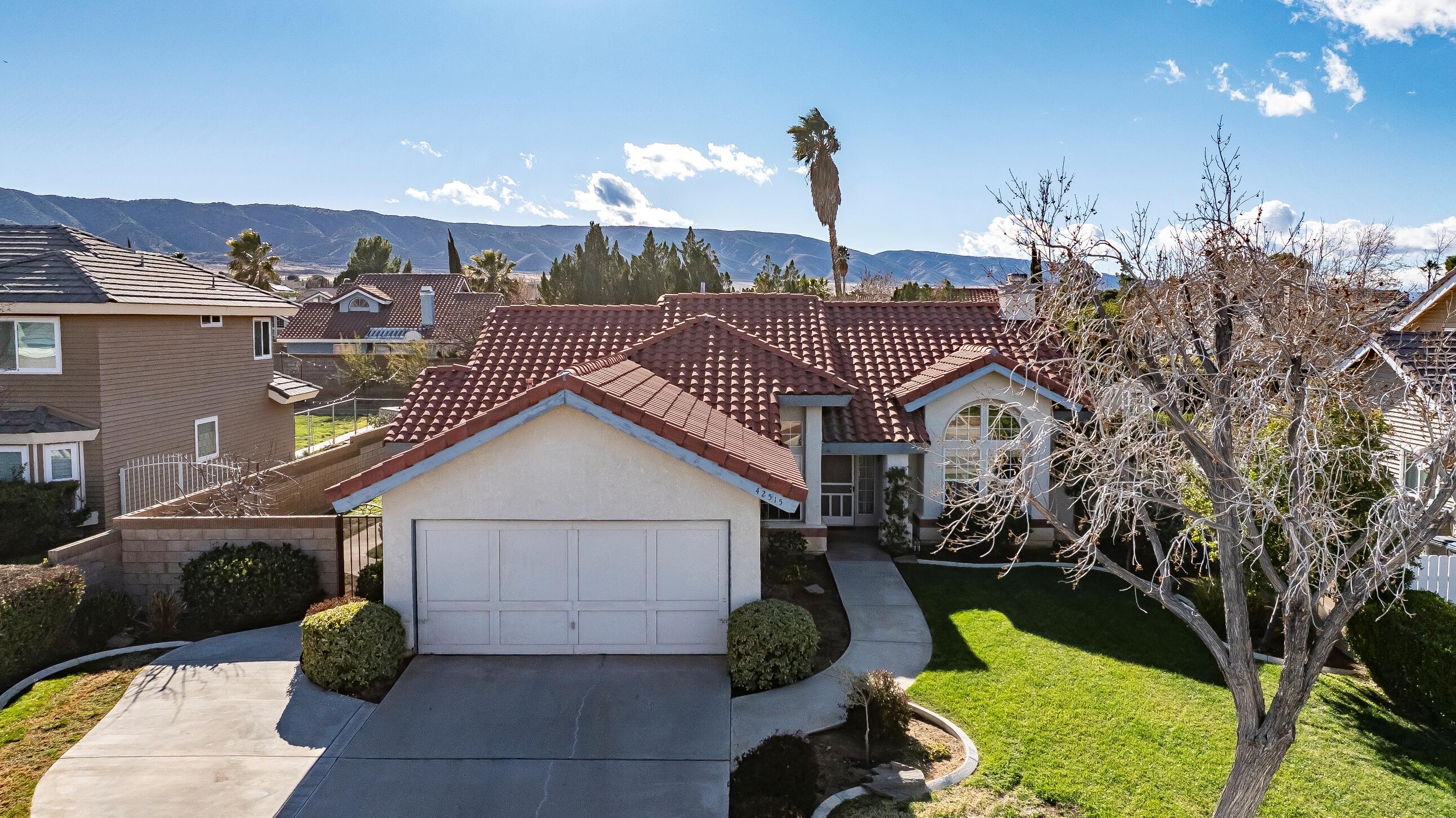 Quartz Hill, California 93536, United States, 3 Bedrooms Bedrooms, ,2 BathroomsBathrooms,Residential,Pending,84953