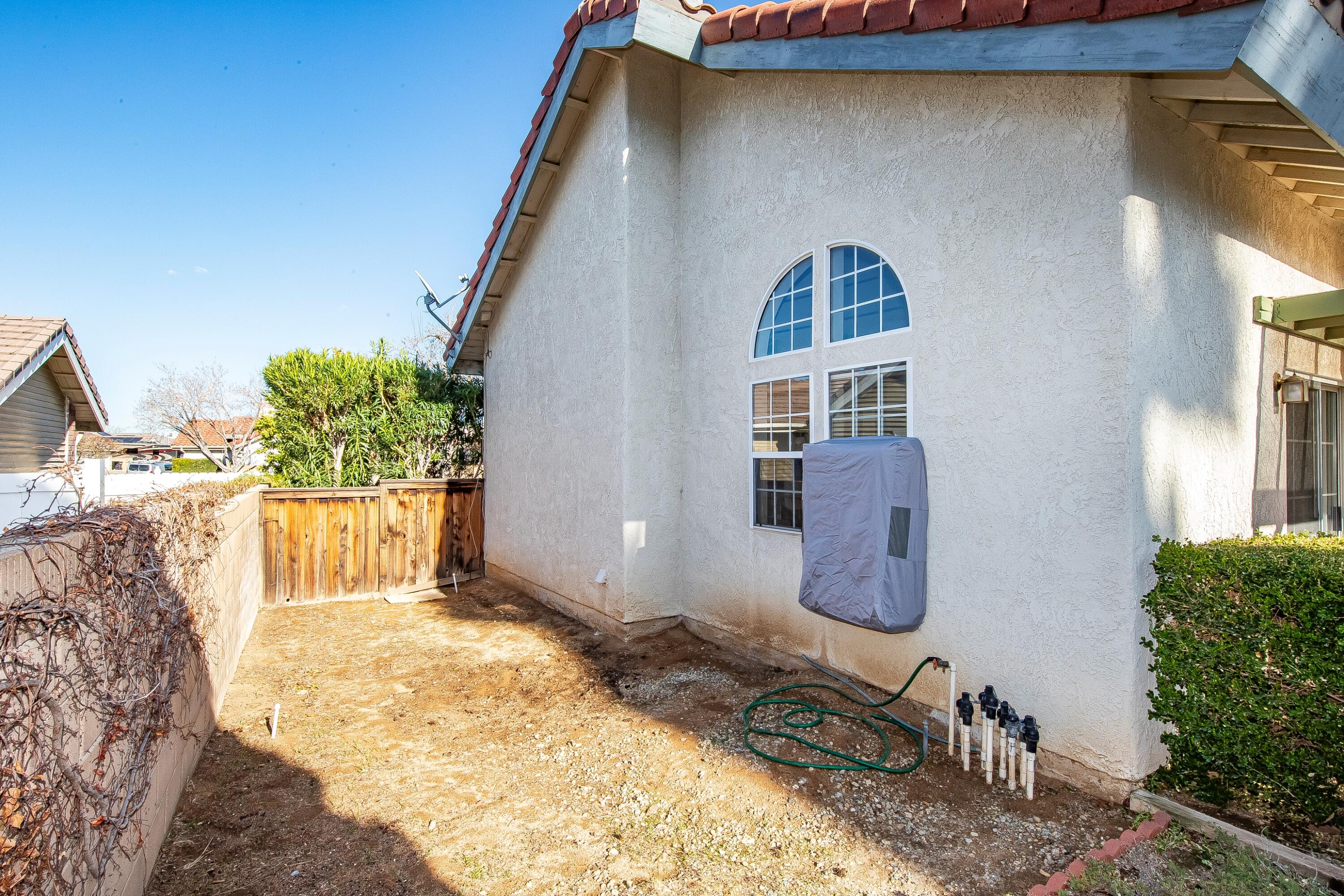 Quartz Hill, California 93536, United States, 3 Bedrooms Bedrooms, ,2 BathroomsBathrooms,Residential,Pending,84953