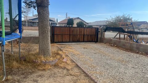 A home in Mojave