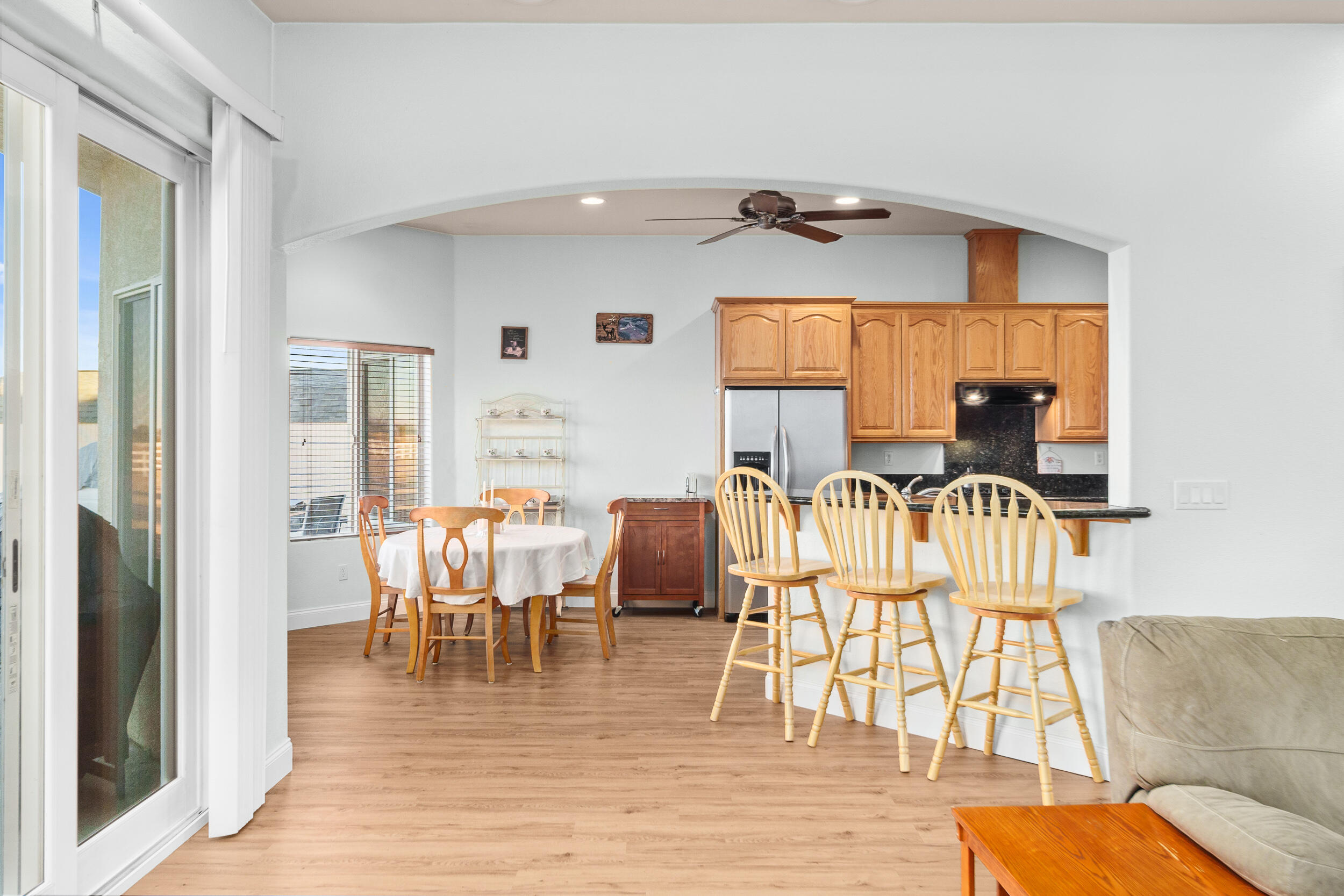 Lancaster, California 93536, United States, 3 Bedrooms Bedrooms, ,3 BathroomsBathrooms,Residential,Active,28657