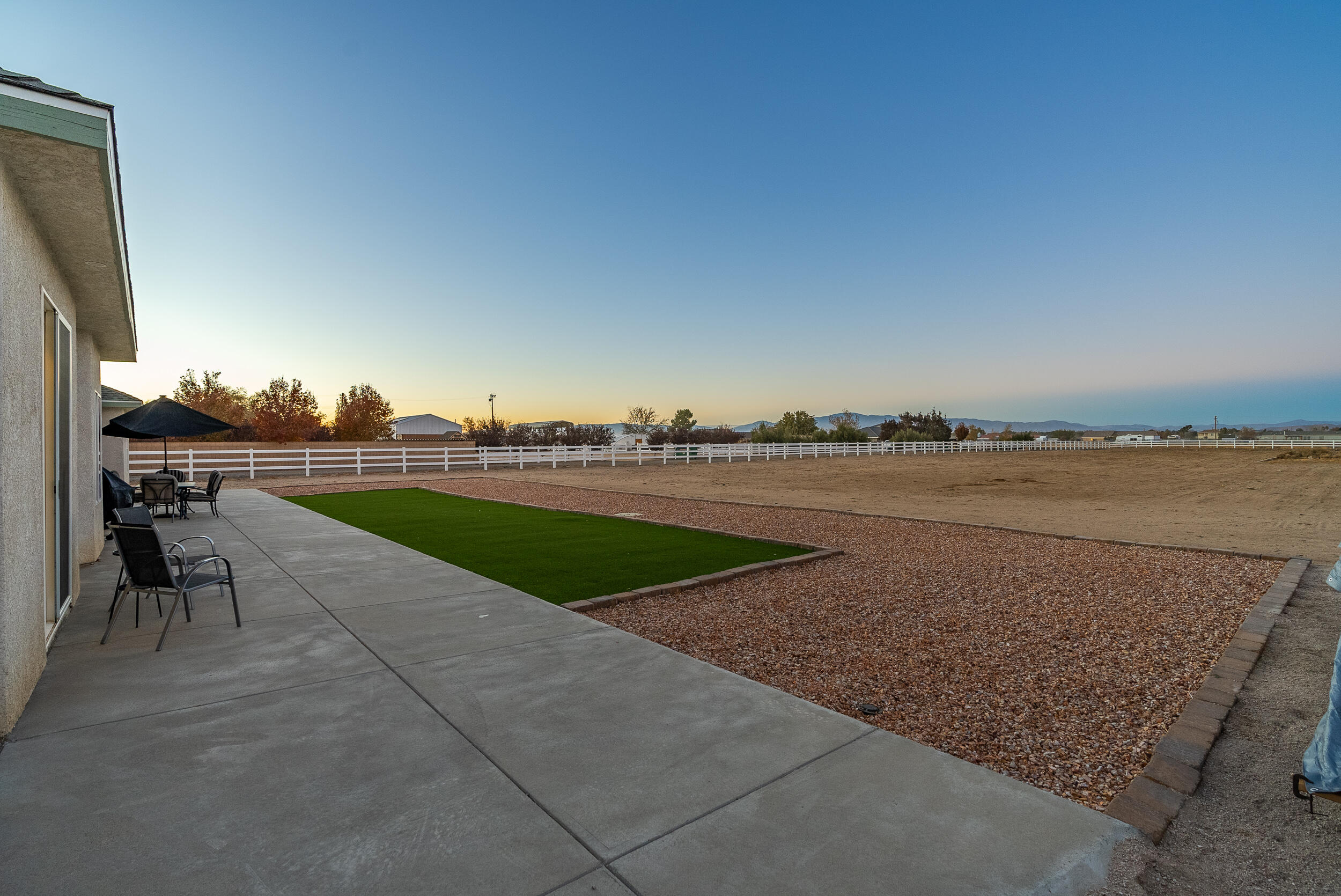 Lancaster, California 93536, United States, 3 Bedrooms Bedrooms, ,3 BathroomsBathrooms,Residential,Active,28657