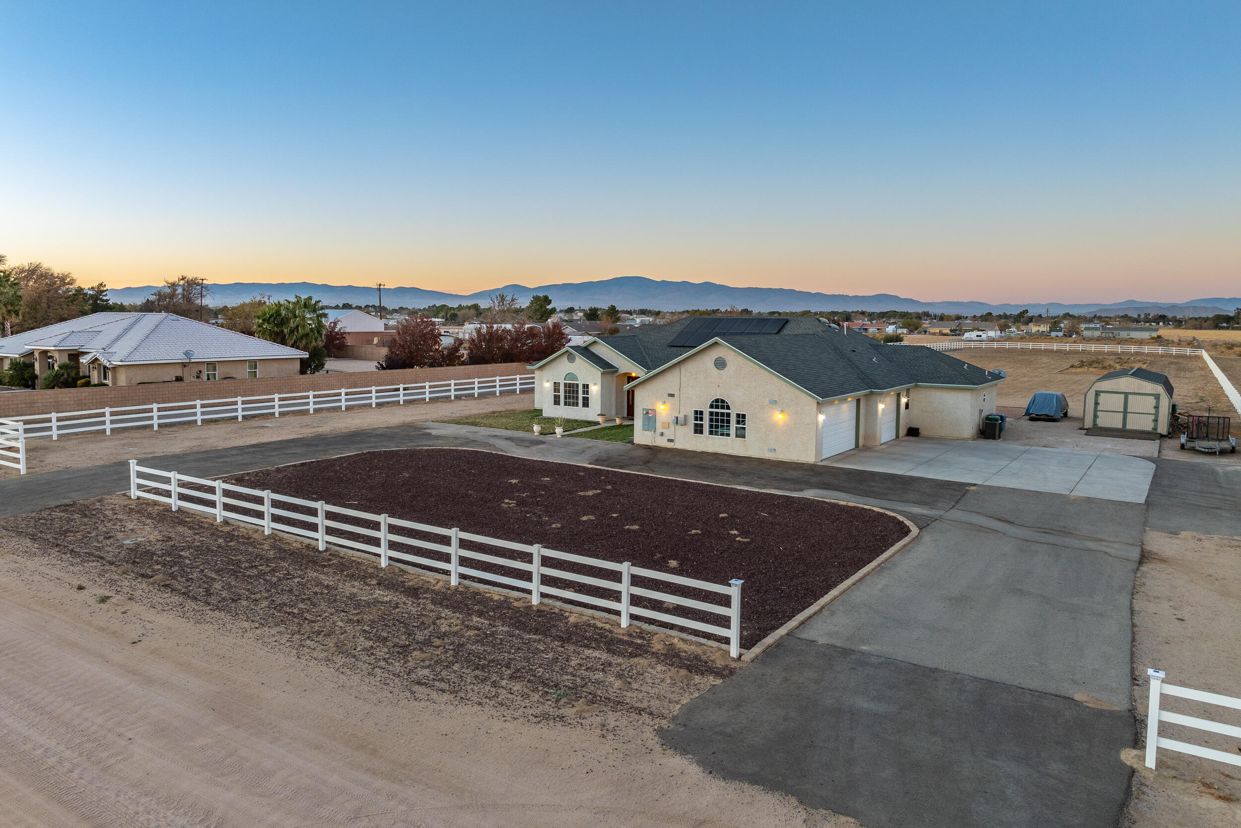 Lancaster, California 93536, United States, 3 Bedrooms Bedrooms, ,3 BathroomsBathrooms,Residential,Active,28657