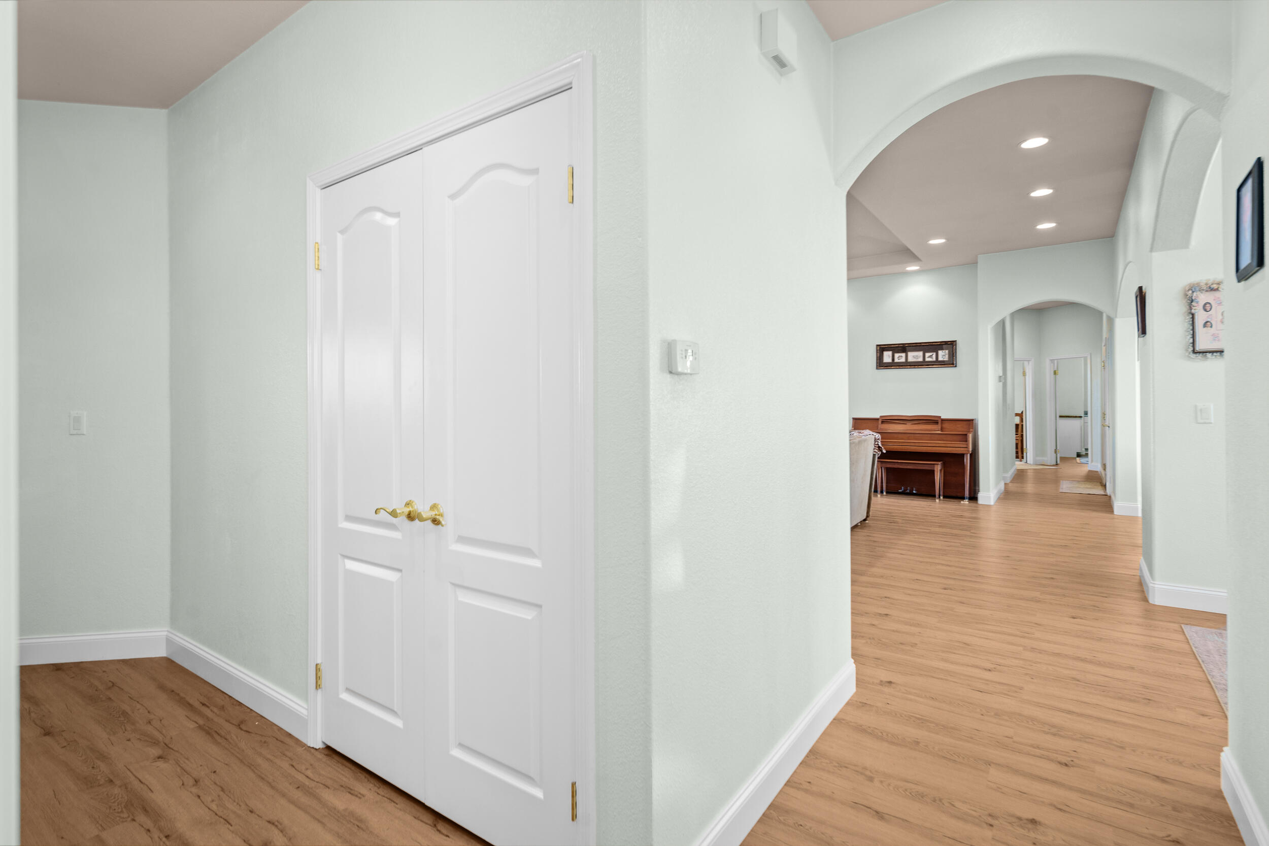 Lancaster, California 93536, United States, 3 Bedrooms Bedrooms, ,3 BathroomsBathrooms,Residential,Active,28657