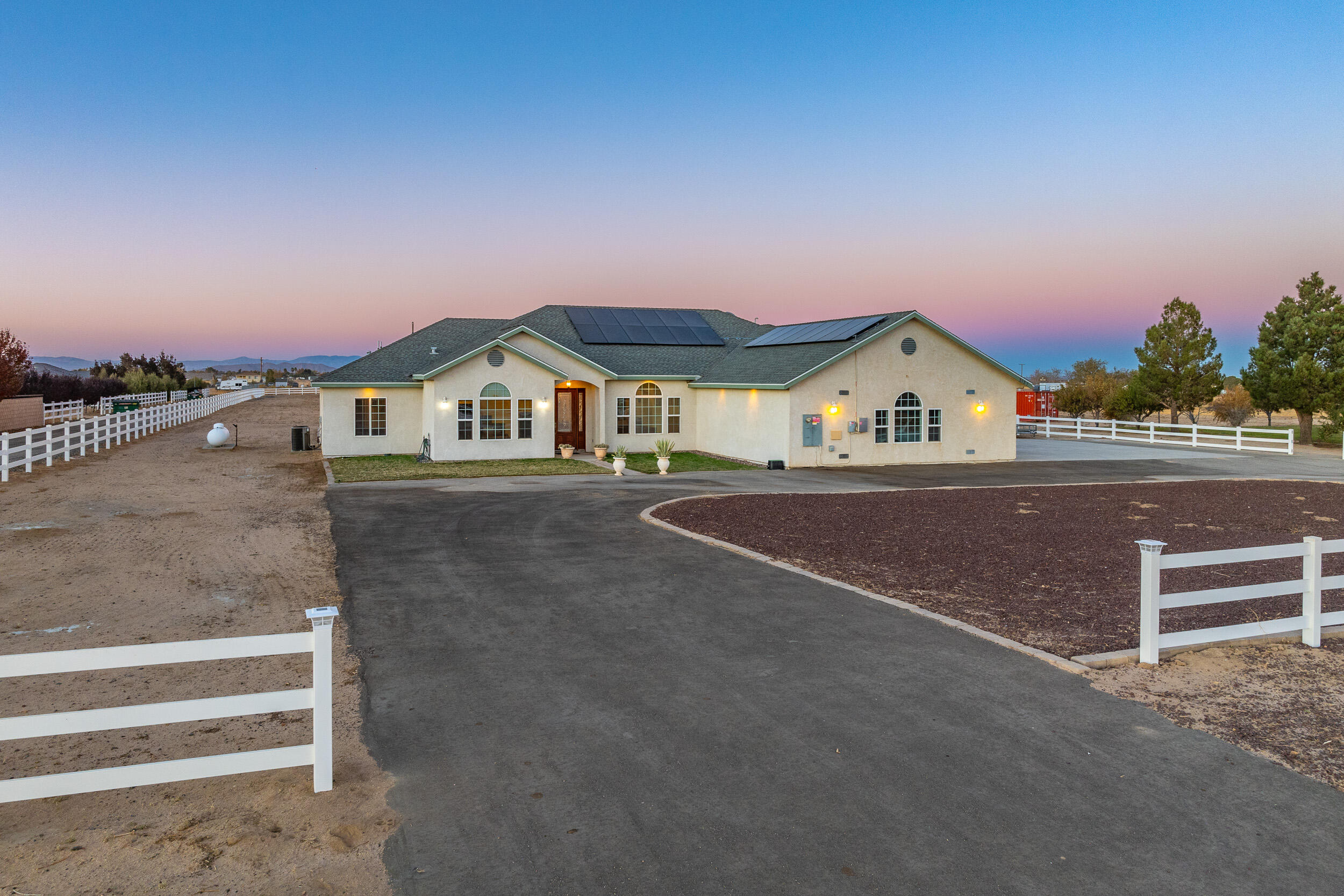 Lancaster, California 93536, United States, 3 Bedrooms Bedrooms, ,3 BathroomsBathrooms,Residential,Active,28657 Lancaster, California 93536, United States, 3 Bedrooms Bedrooms, ,3 BathroomsBathrooms,Residential,Active,28657