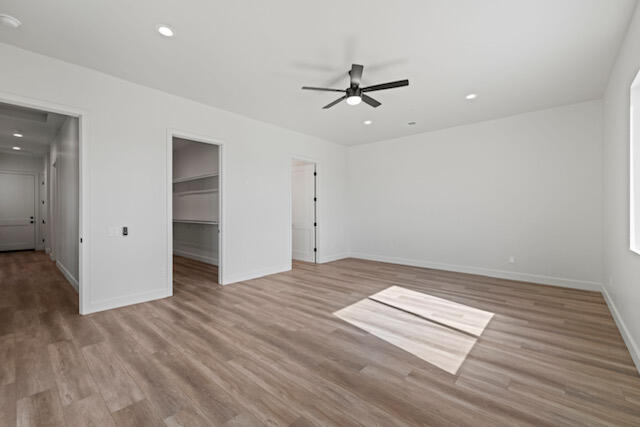 Lancaster, California 93536, United States, 4 Bedrooms Bedrooms, ,3 BathroomsBathrooms,Residential,Active,5639