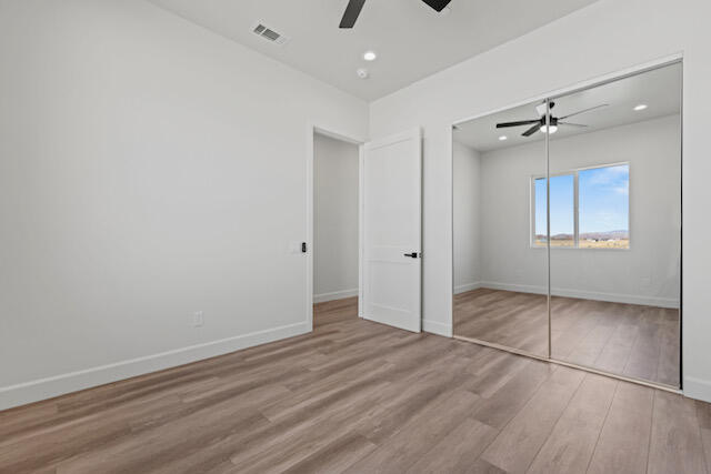 Lancaster, California 93536, United States, 4 Bedrooms Bedrooms, ,3 BathroomsBathrooms,Residential,Active,5639