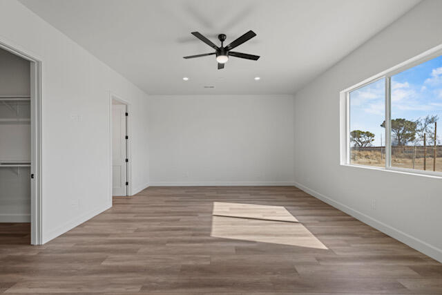 Lancaster, California 93536, United States, 4 Bedrooms Bedrooms, ,3 BathroomsBathrooms,Residential,Active,5639