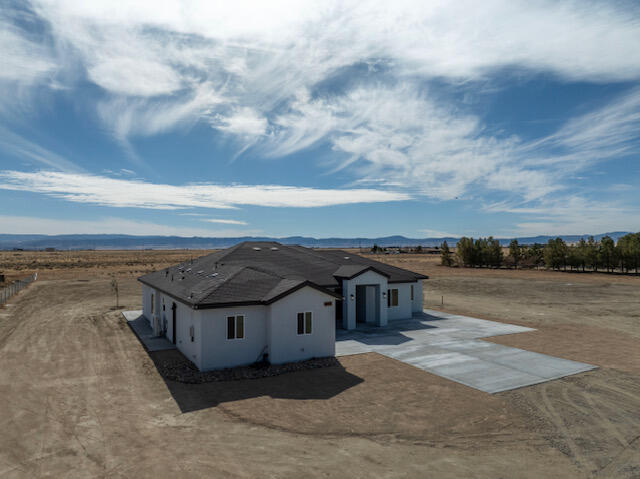 Lancaster, California 93536, United States, 4 Bedrooms Bedrooms, ,3 BathroomsBathrooms,Residential,Active,5639