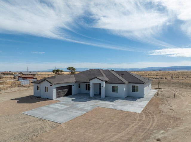 Lancaster, California 93536, United States, 4 Bedrooms Bedrooms, ,3 BathroomsBathrooms,Residential,Active,5639