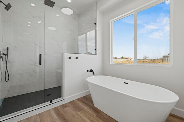 Lancaster, California 93536, United States, 4 Bedrooms Bedrooms, ,3 BathroomsBathrooms,Residential,Active,5639