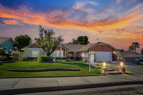 A home in Quartz Hill