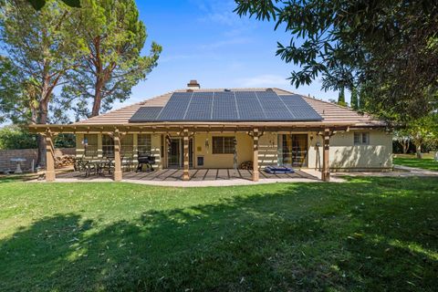 A home in Quartz Hill