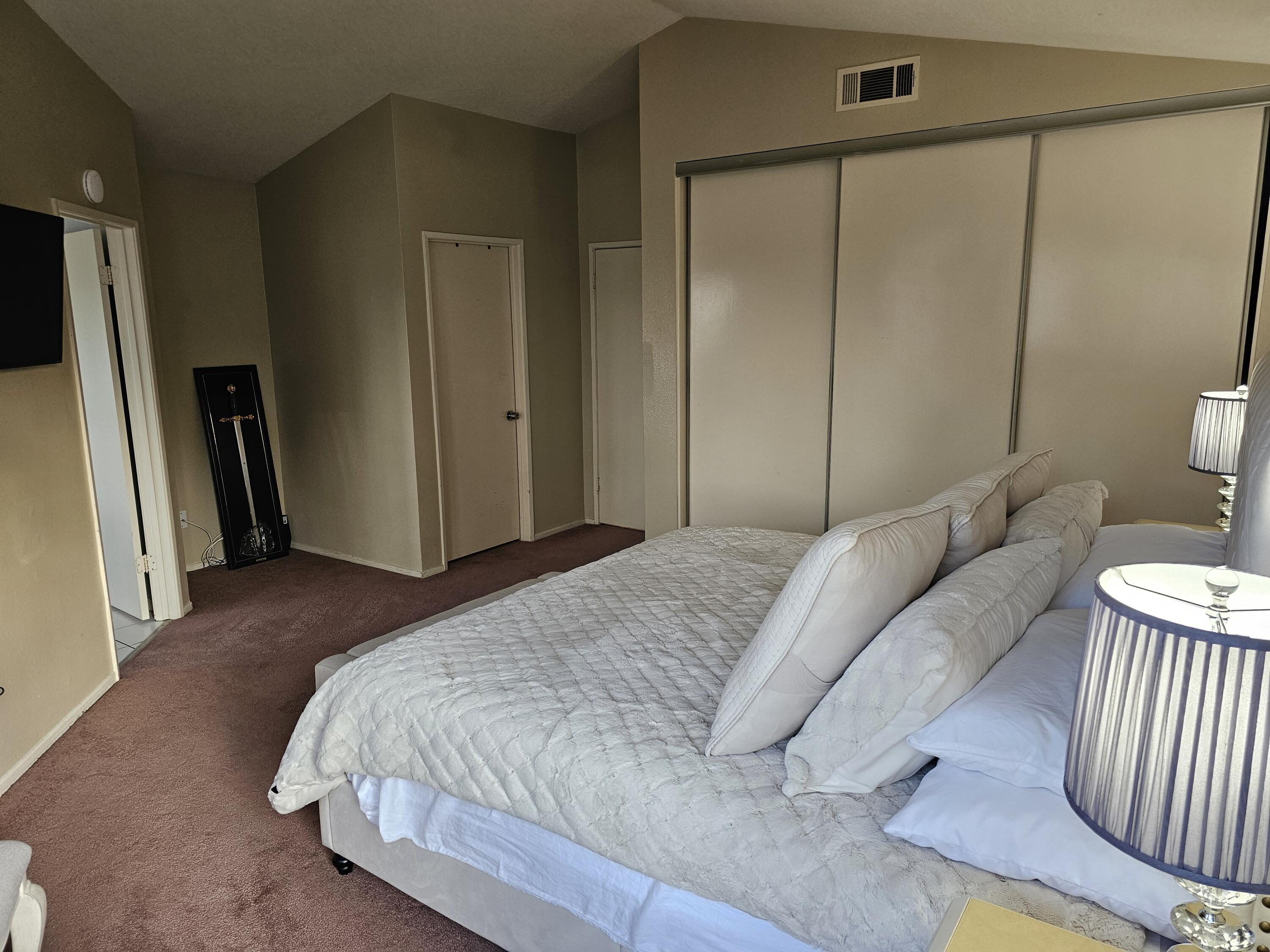 Palmdale, California 93551, United States, 5 Bedrooms Bedrooms, ,3 BathroomsBathrooms,Residential,Active,118865